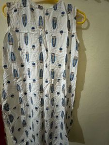 Designer White &amp; Blue Print Kurta