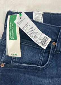 Benetton Jeans (Size 32) – Slim Straight Fit