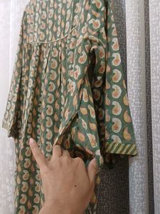 Green Paisley Print Kurta