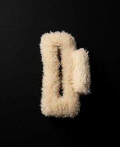 Faux Fur Claw Clips Set