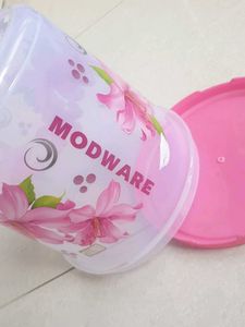 Vintage Modware Floral Storage Container