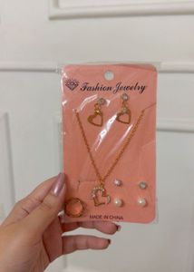 Brand New Golden Heart Pendant Set