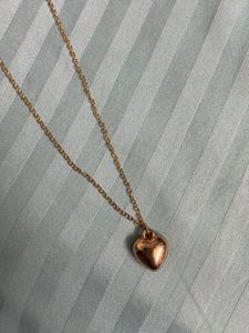 Gold Heart Pendant Necklace