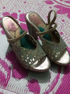 Bridal Heels/Sparkly party heels/ Small foot size
