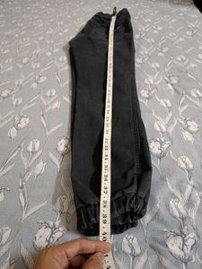 Black cargo trouser pant for men