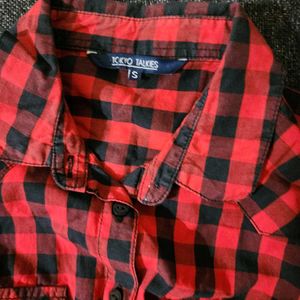 Chic Plaid Shirt 🍒🎀