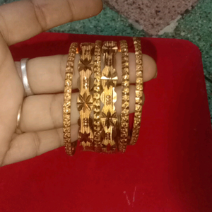Bangle set new with tagg 2,6 size
