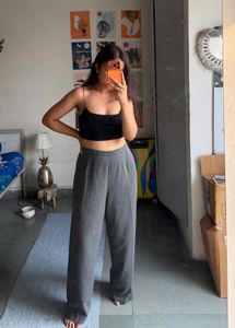 Sleek grey pant