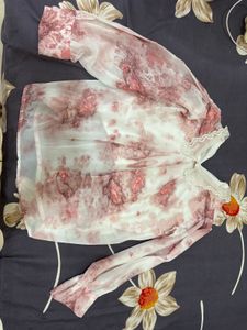 Bundle of 3 Trendy Tops