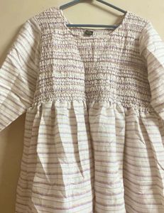 Striped Smocked Midi Dress . size - XXL