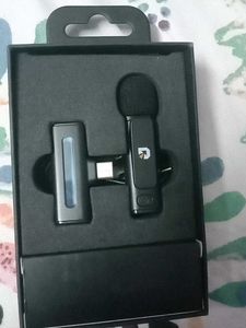 Wireless Lavalier Microphone Set