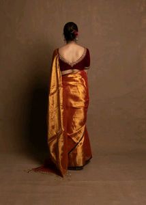 Graceful Tissue Saree – Lightweight, Glossy