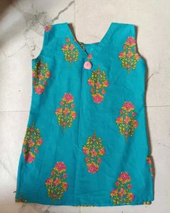 Short Kurti