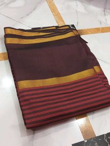 Elegant Maroon Saree with Golden Border