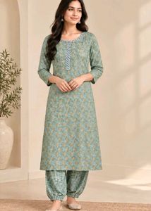 Elegant Floral Print Kurta Set