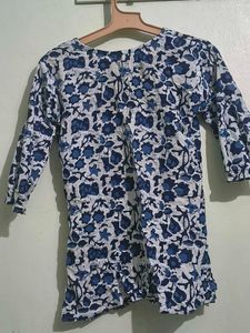 Blue floral print kurta