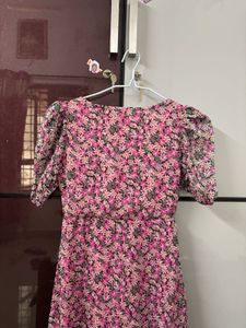 Chic Floral Print Button-Down Midi Dress