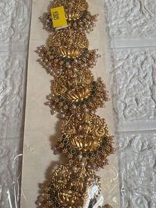 Beautiful Gold-Tone Indian Hair Accessory
