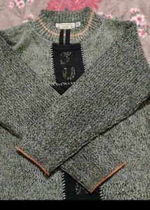Sweater Like New