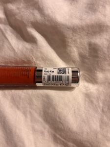 Essence Extreme Shine Lip Gloss