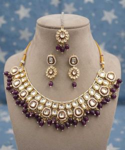Stunning Ethnic Necklace Set with Earrings