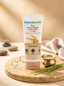 Mamaearth Rice Dewy Bright Face Wash