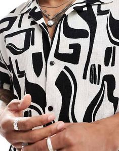 Men's Abstract Print Short Sleeve Shirt