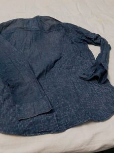 Men's Blue Patterned Button-Down