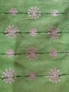 Green &amp; Gold Floral Saree