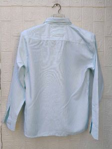 New with tag Light Blue Striped Button-Up Shirt