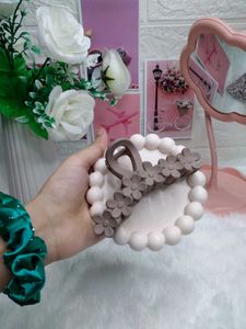 Set of Trendy Floral Hair Claw Clips