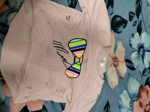 Pink Graphic Sunglasses T-Shirt