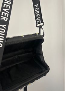 Daisy Crossbody Bag