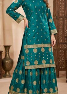 Elegant Green & Gold Kurta
