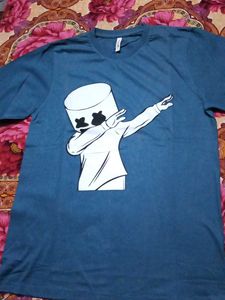 Men's blue tshirt