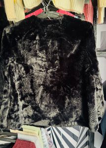 Elegant Black Faux Fur Jacket