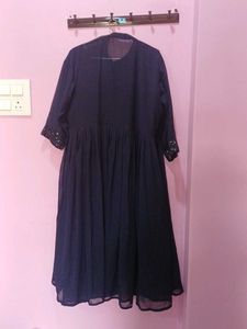 Elegant Navy Blue Embellished Kurta