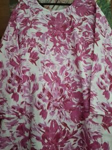 Pure cotton daily wear kurta in floral pattern