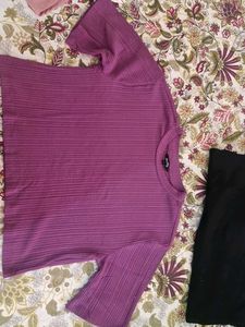 Ribbed Purple Cropped T-Shirt