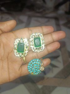Emerald & Crystal Stud Earrings & Rings Set