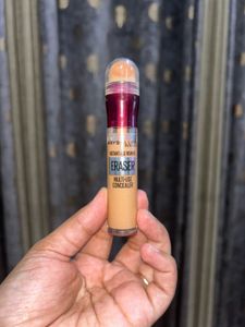 Maybelline Age Rewind Concealer - caramel