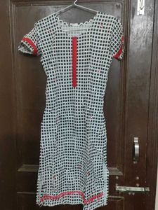 Stylish Black &amp; White Kurta