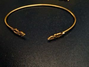 Bracelets (set of 3) -gold color