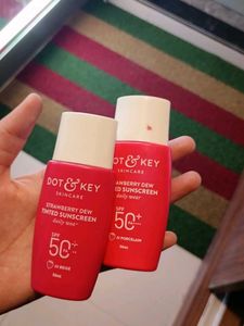 2 pc of Dot & Key Strawberry Dew Sunscreen
