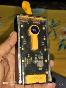 VOYX Transparent Power Bank