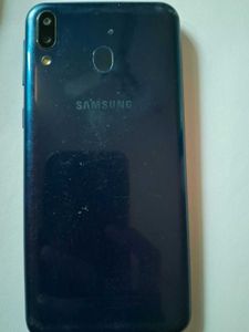 Samsung Phone M20