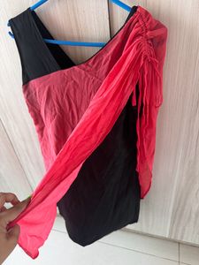 Sleeveless Layered Top