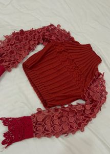 Chic Red Ribbed Knit Top with Lace Sleeves