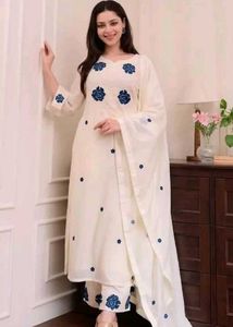 Elegant White Kurta Set with Blue Embroidery