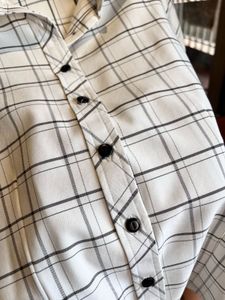 Women's Plaid Short-Sleeve Shirt